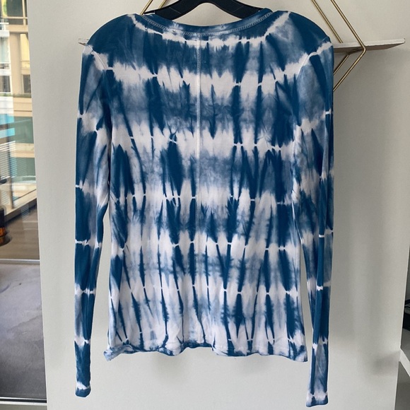 Blue by Saks Fifth Avenue - Picture 4 of 5